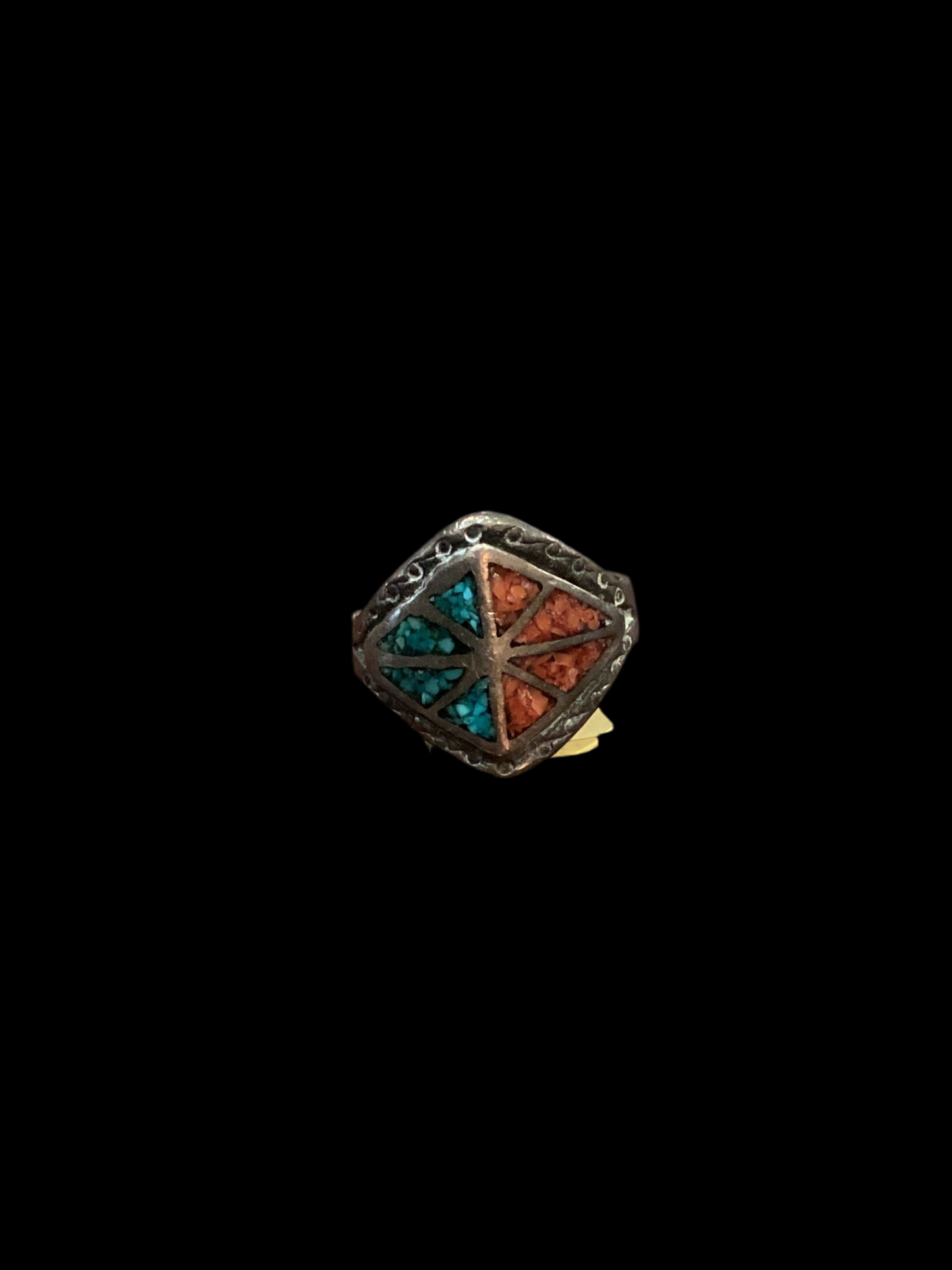 CP red/blue diamond shaped ring