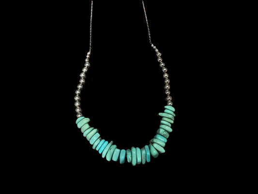 Angelique pearls and turquoise stone necklace