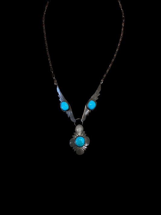 Angelique Turqoise wings necklace